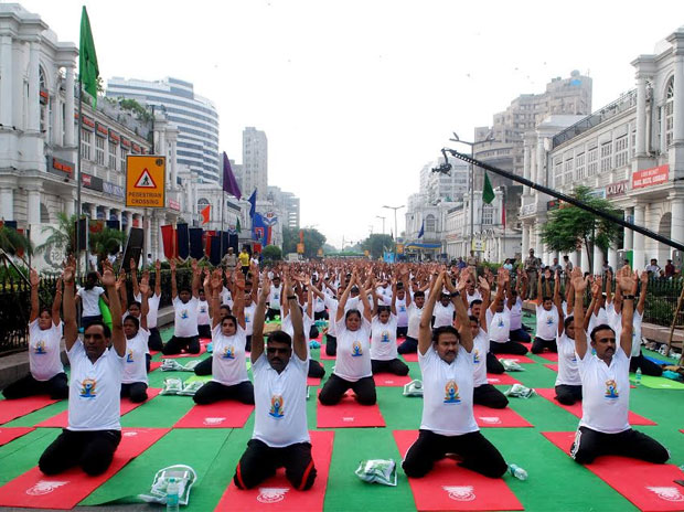 See pics: Hope you practice 'asanas' everyday, says Kejriwal on Yoga Day See pics: Hope you practice 'asanas' everyday, says Kejriwal on Yoga Day