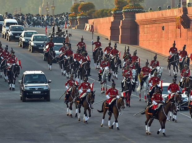 Beating Retreat ceremony, Republic Day,Rashtrapati Bhawan,Border Security Force,Rajpath,Bipin Rawat,Pranab Mukherjee,Sunil Lanba,BS Dhanoa,Nirmala Sitharaman,Central Reserve Police Force ,Narendra Modi, Ram Nath Kovind Beating Retreat ceremony, Republic Day,Rashtrapati Bhawan,Border Security Force,Rajpath,Bipin Rawat,Pranab Mukherjee,Sunil Lanba,BS Dhanoa,Nirmala Sitharaman,Central Reserve Police Force ,Narendra Modi, Ram Nath Kovind