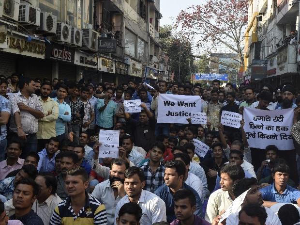 Protest Lajpat South Delhi sealing drive: Lajpat Nagar traders' stir takes political turn