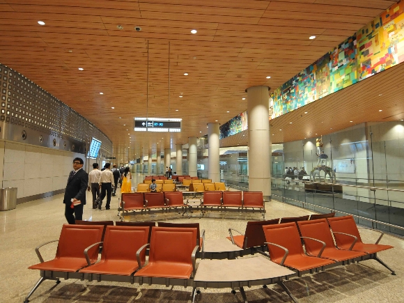 Mumbai airport forex counters