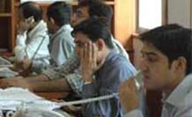 Small brokers resorting to cost cutting