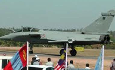 Live drills of BrahMos supersonic fitted to Sukhoi by year-end