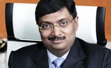We might review our cautious lending stance in FY14: Shachindra Nath