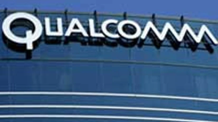 Qualcomm forecasts weak profit as demand slows for mobile chips Qualcomm forecasts weak profit as demand slows for mobile chips
