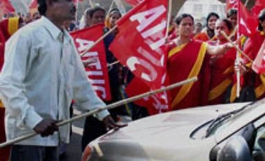 Kerala remains paralysed as strike enters second day