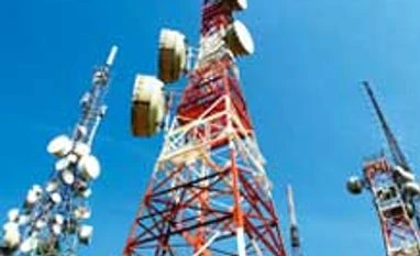 Cabinet decision: DoT to finalise telecom spectrum usage rates