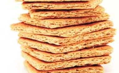 Parle turns focus to crackers