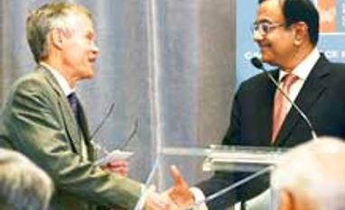 RBI should take a call on rate cuts: FM