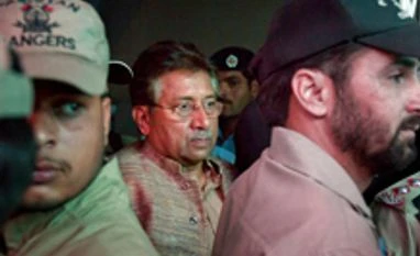 Musharraf remanded in judicial custody for 14 days
