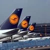 Lufthansa flight  diverted to New York's JFK airport due to bomb threat