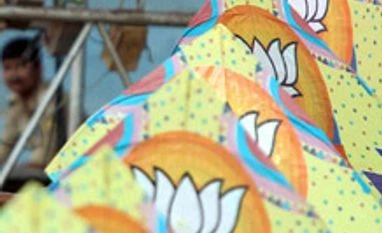 BJP making last ditch effort for a tie-up with TDP