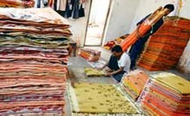 KVIC gets Rs 930 cr, creates 13% more jobs in 2013-14