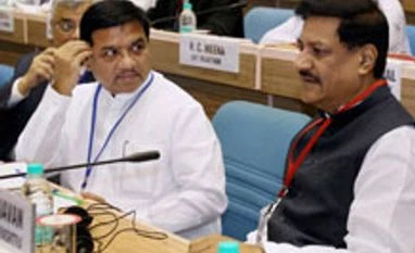 Mah: Oppn relents after CM assures even-handed fund allocation