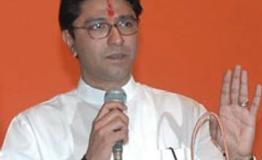 My son is not a rocket to be launched: Raj Thackeray