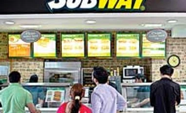 Subway restaurants to drop artificial ingredients from its menu