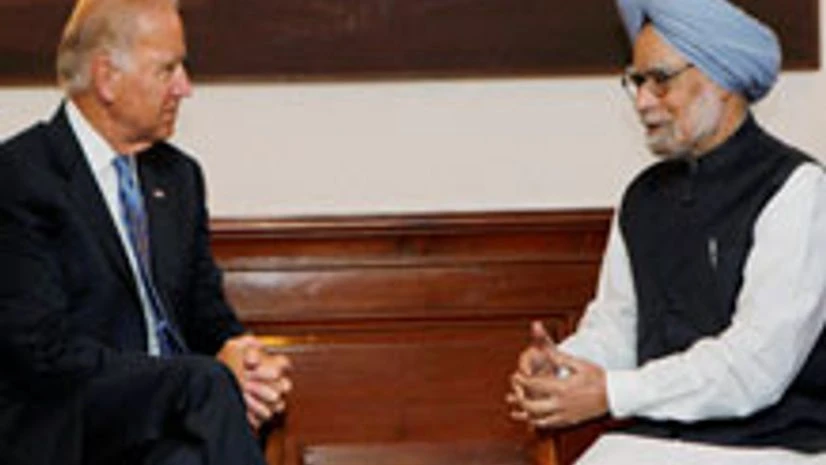 Joe Biden & Manmohan Singh Joe Biden & Manmohan Singh