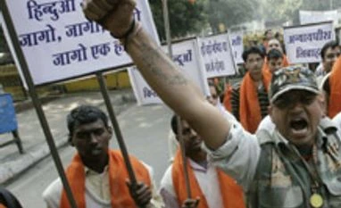 UP govt creating misconception about yatra: Rambhadracharya