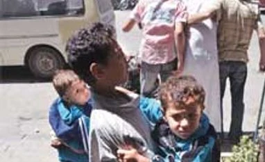 '1,300 killed in Damascus attack, chemicals used'