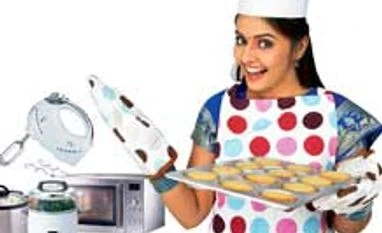 Inspired by Mumbai dabbawalas, NDMC opens canteen by women