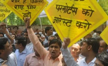 EOW files first chargesheet in NSEL case