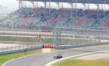 Jaypee sheds assets to lighten debt burden