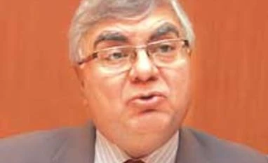 Participatory notes holders may be taxed in next budget: Shome