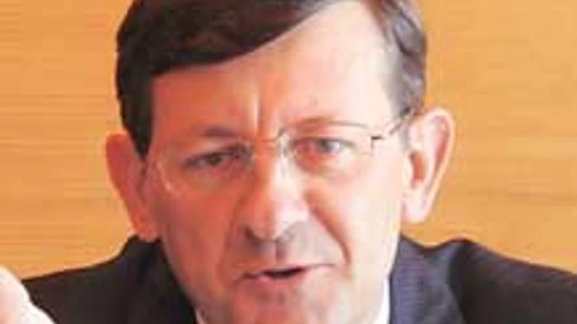 Vodafone chief Vittorio Colao Vodafone chief Vittorio Colao