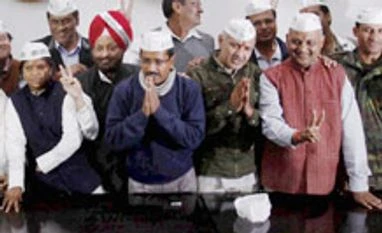 Kejriwal's election plans worry foreign investors