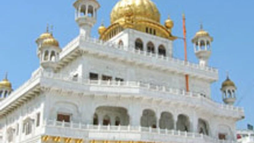 'Akal Takht's' pardoning of Dera head politically motivated 'Akal Takht's' pardoning of Dera head politically motivated