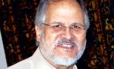 DCW chief appointment file not in order: Jung to Kejriwal