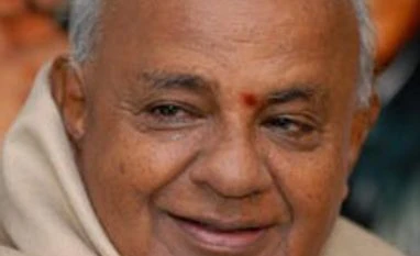 Can't discount AAP's importance: Deve Gowda