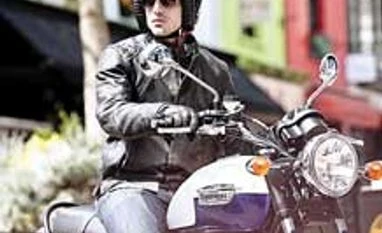 Triumph eyes 15% market share in India in superbike category