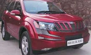 M&M rises on plans of upgradation