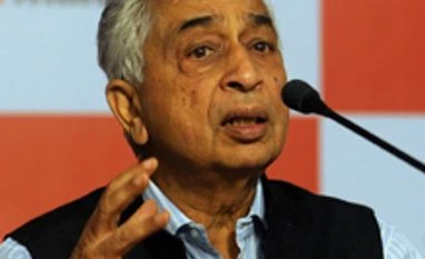 Tech Mahindra's Nayyar got Rs 181.74 cr as pay package in FY16 Tech Mahindra's Nayyar got Rs 181.74 cr as pay package in FY16