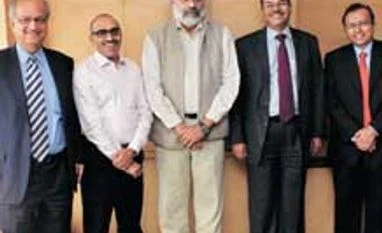 Consistency is the name of the game Bharat Doshi, Anil Singhvi, Subir Gokarn, M D Mallya and S Naganath