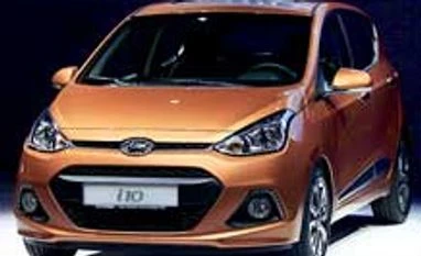 Buyer sentiment improves for automobiles, say dealers