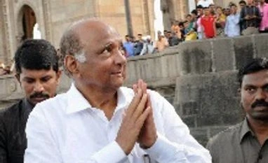 Modi all out to break the country: Sharad Pawar