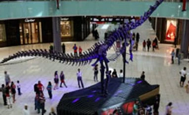 Dubai to build world's largest shopping mall