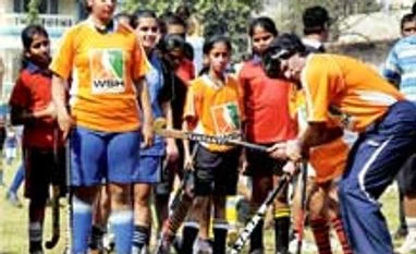 Sports promotion to be condidered as CSR activities: Govt