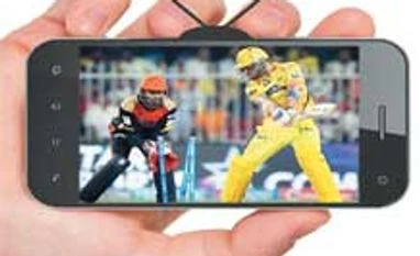 Mobile TV brands tune their antenna Mobile TV