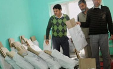 EC plan on young voters' enrolment faces legal hurdle