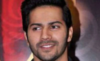 Varun Dhawan launches Pond's Men's range Varun Dhawan