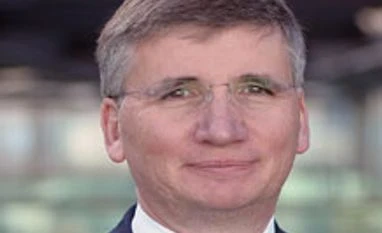 IRDA should go slow on regulations: Shaun Crawford