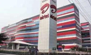 Airtel braces up for Reliance challenge