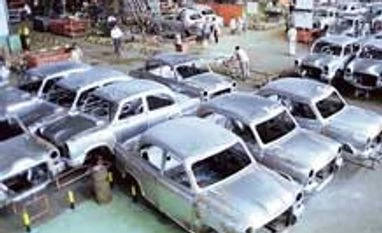 Hind Motor looks to monetise land as workers refuse to accept VRS Hind Motor looks to monetise land as workers refuse to accept VRS