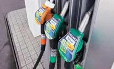 OMCs make Rs 1.90/litre margin on diesel