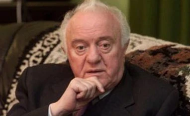 Shevardnadze, ex-Georgian president, dies at 86
