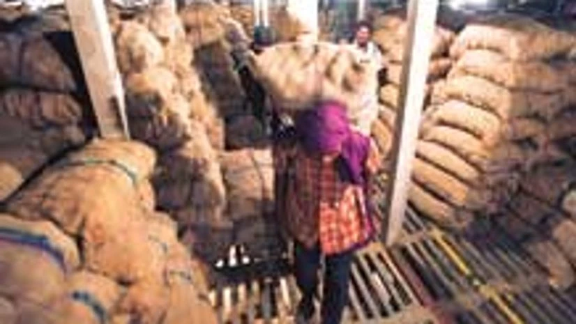 warehouses warehouses