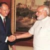 World Bank President Jim Yong Kim with Prime Minister Narendra Modi in New Delhi