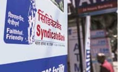 Syndicate Bank dips on disappointing Q1 results